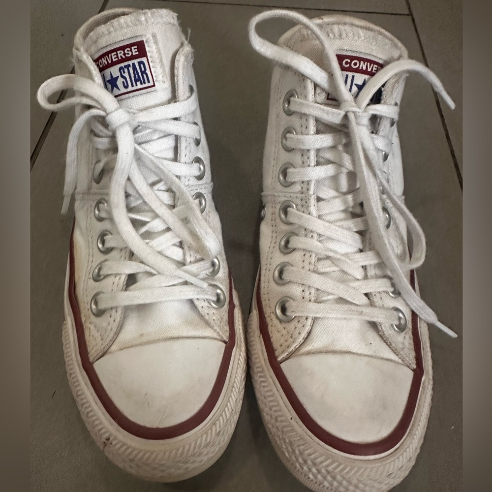 Converse White and Red High-Tops